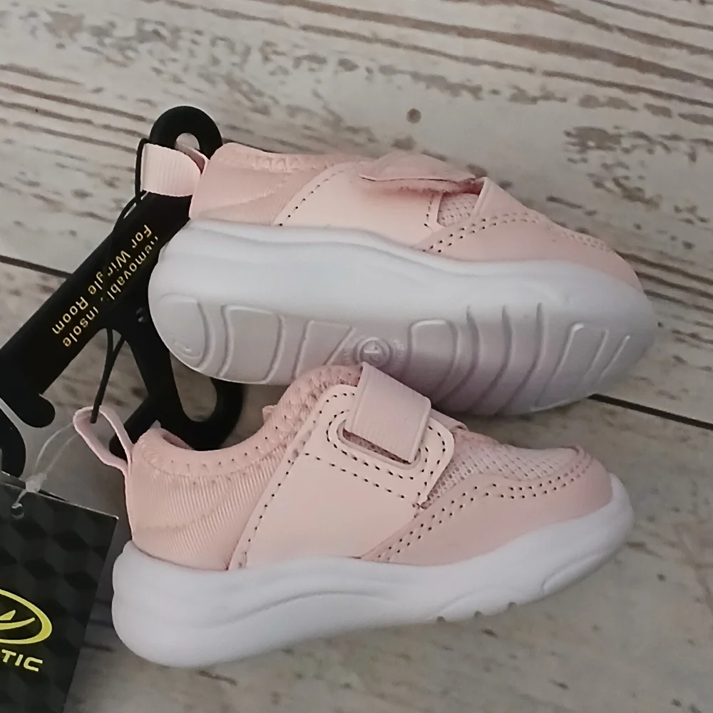 Athletic Works infant adaptive cross strap sneakers pink size 2